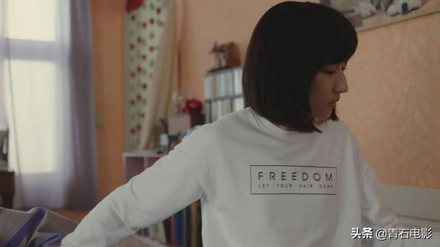 演員何佳，炸裂演技，魅力四射??