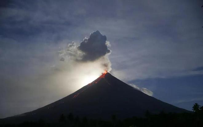 富士山火山動(dòng)態(tài)更新，追尋內(nèi)心平靜的旅行之旅