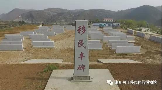 鎮(zhèn)平電視臺主持人，優(yōu)雅才華并存的光彩之星?