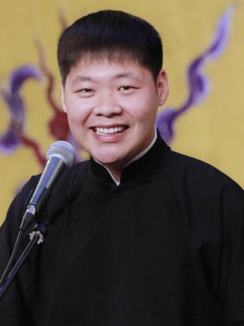 相聲演員鶴，傳承與創(chuàng)新的藝術(shù)人生之旅