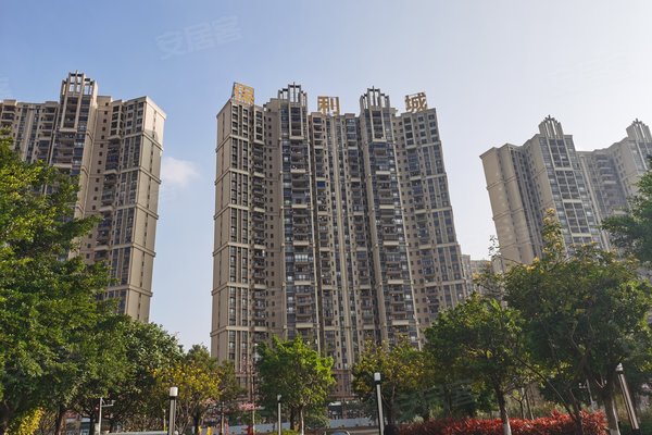 南沙保利城房價動態(tài)，時代印記下的走勢與最新報價