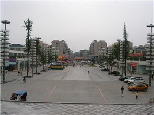 彭山貼吧最新動態(tài)，科技新浪潮引領(lǐng)智能產(chǎn)品重磅登場！