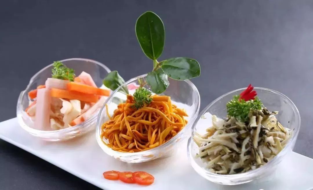 2025最新涼菜大全，開啟美食人生，提升自信與成就感！