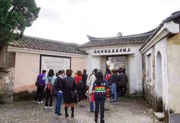 湖南南縣道場，科技革新之旅，體驗高科技魅力